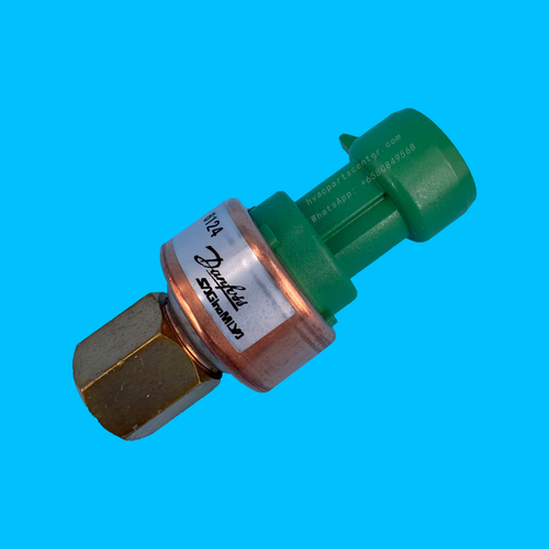 00PPG000030700 Low Pressure Sensor | Carrier 30RB / 30RQ Chiller Suction Pressure Transducer