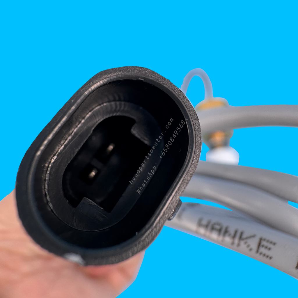 00PPG000011400 Oil Level Switch | Carrier Screw Chiller Float-Type Oil Management Sensor