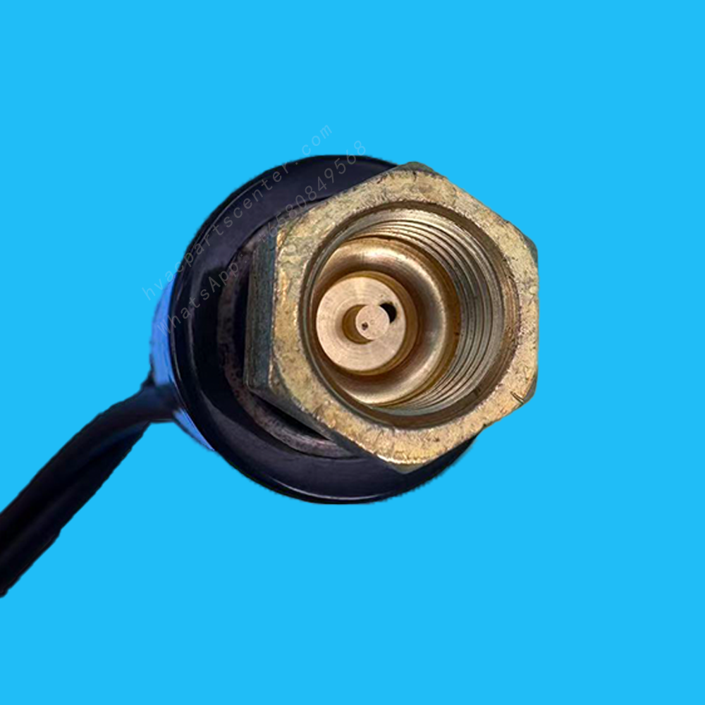 WB12BE013 Pressure Switch | Compatible with Carrier Screw Compressors | OFF 1.45MPa ON 0.80MPa