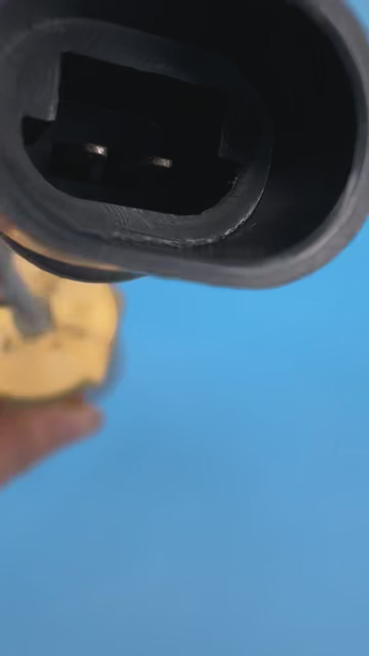 HR12BA011EE Oil Level Switch | Carrier Screw Chiller Oil Management Sensor